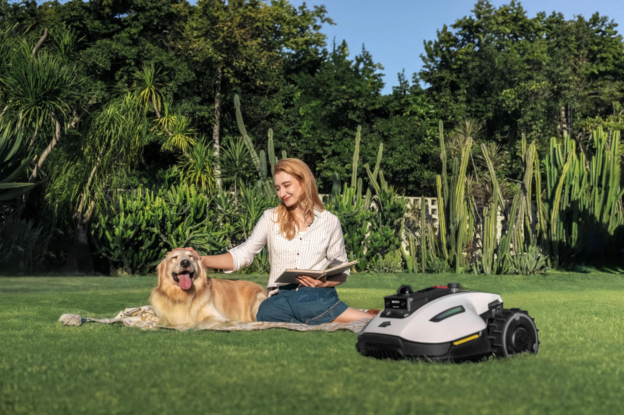 Robot koszący bezpieczny dla zwierząt Yuka Mini 2